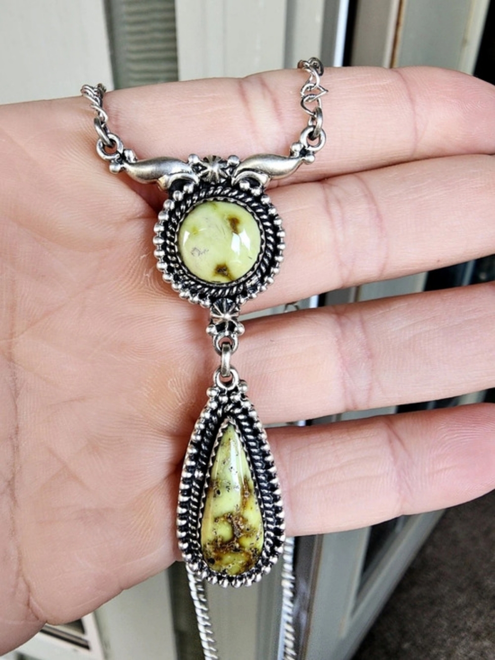 Palomino Necklace NWOT
